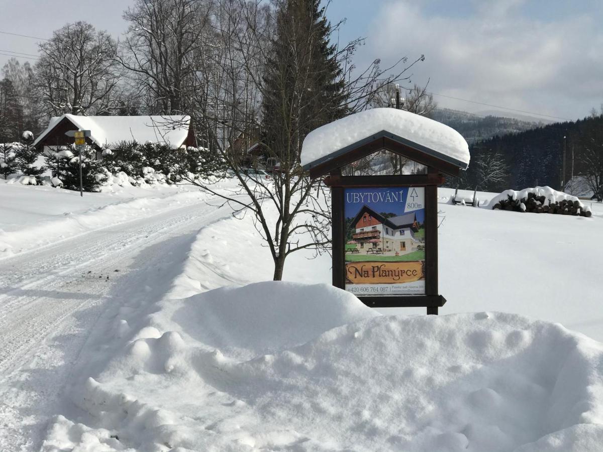 Hotel Na Planyrce à Paseky nad Jizerou Extérieur photo