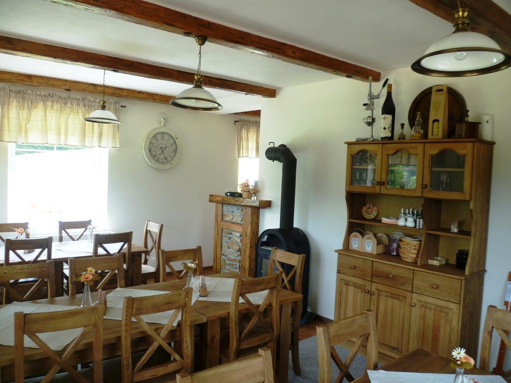 Hotel Na Planyrce à Paseky nad Jizerou Extérieur photo
